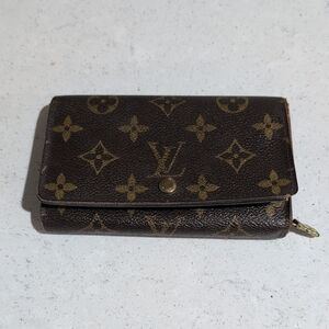Louis Vuitton Tresor Monogram Wallet